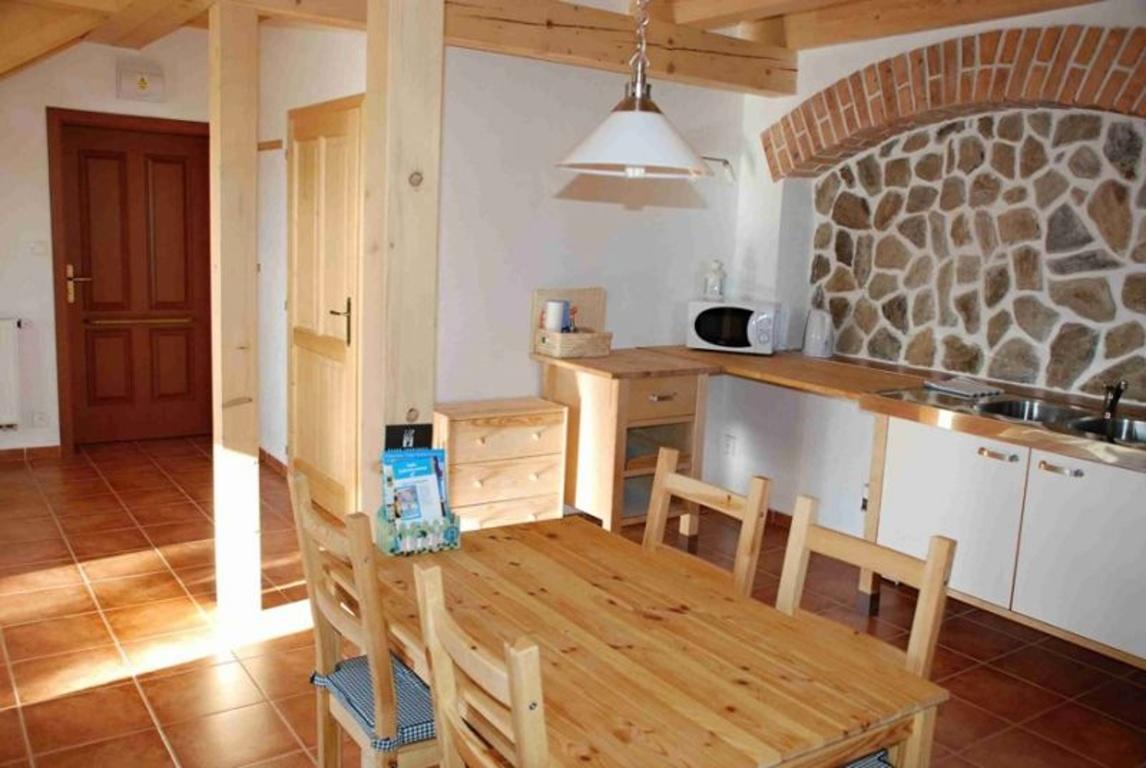 Veverci Dvur Hotel Rosec Екстериор снимка